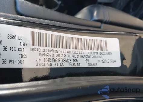 2015 Jeep Grand Cherokee Altitude z USA, uszkodzony, nr VIN 1C4RJEAG0FC895123